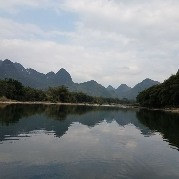 古龙河漂流景区图片