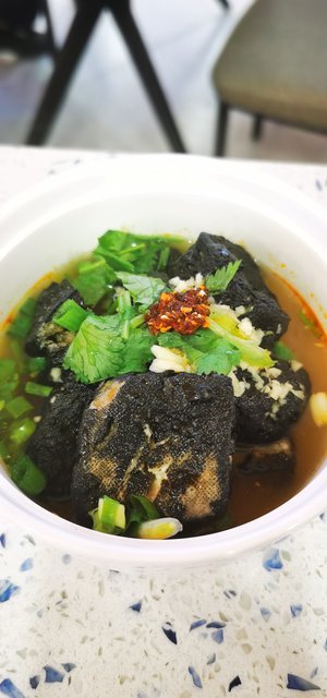 向大师灌汤臭豆腐图片