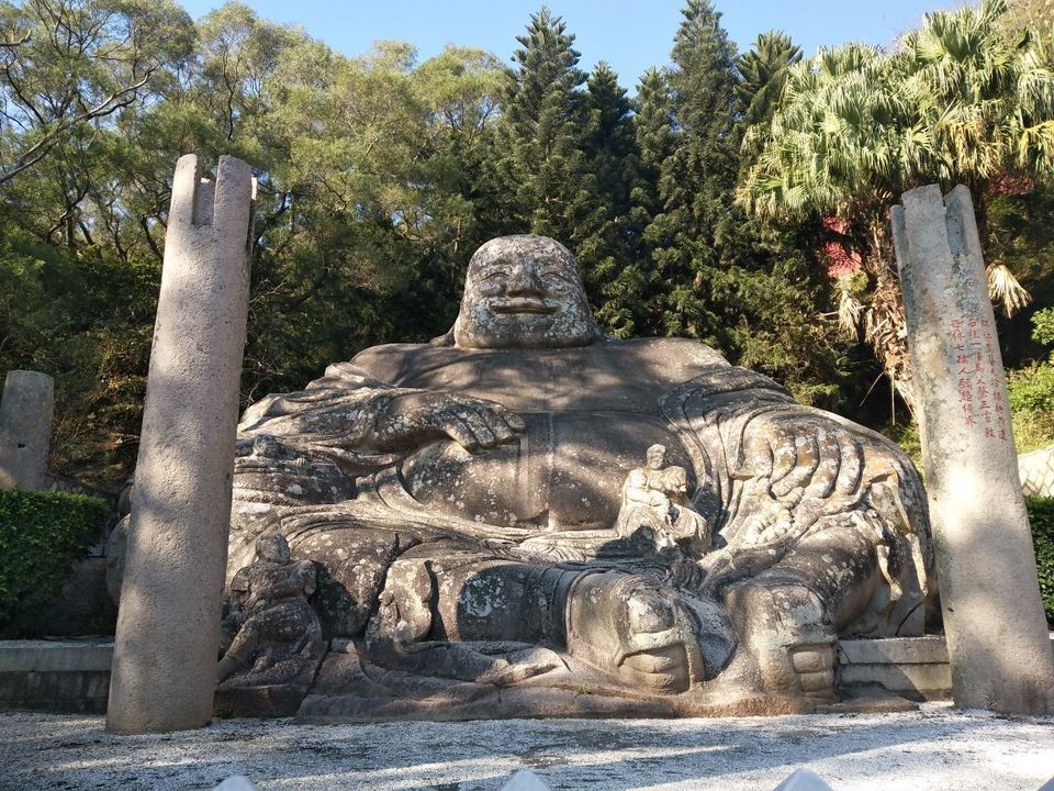 福清弥勒岩图片