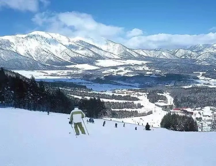 绛县东华山滑雪场简介图片