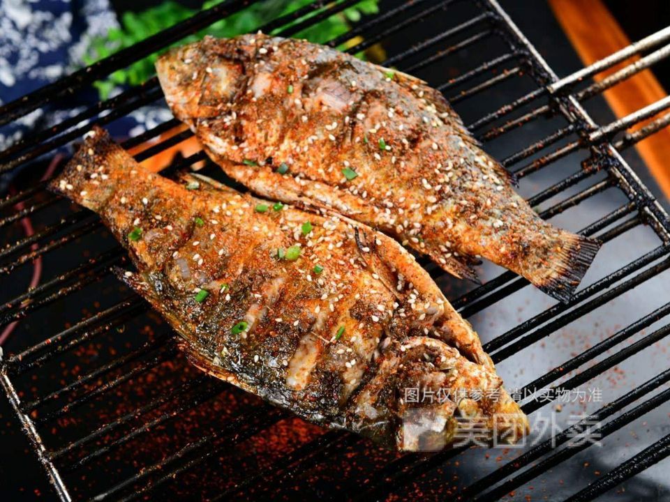 秘制烤鱼图片