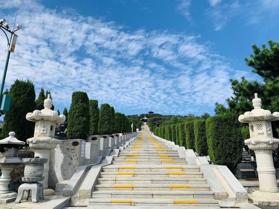 大连卧龙山公墓