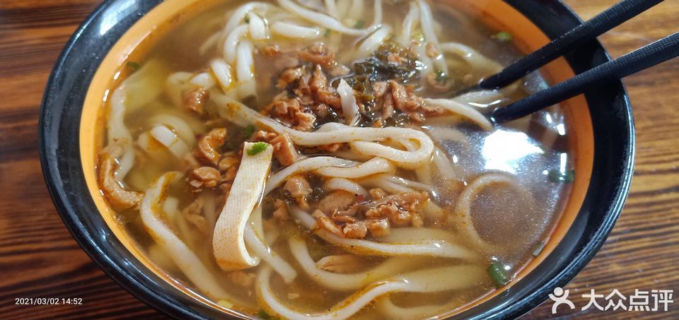 千张肉丝面图片