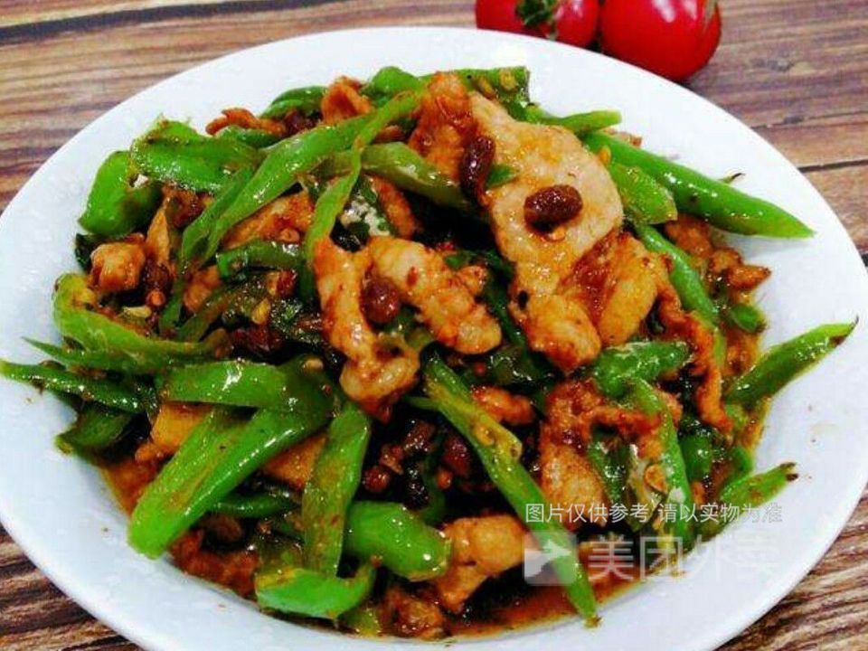 老干妈肉丝盖浇饭图片