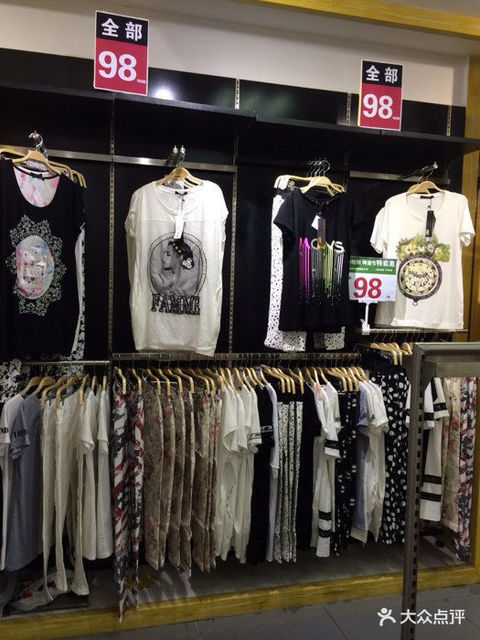 【三和购物中心】地址,电话,路线,周边设施_360地图