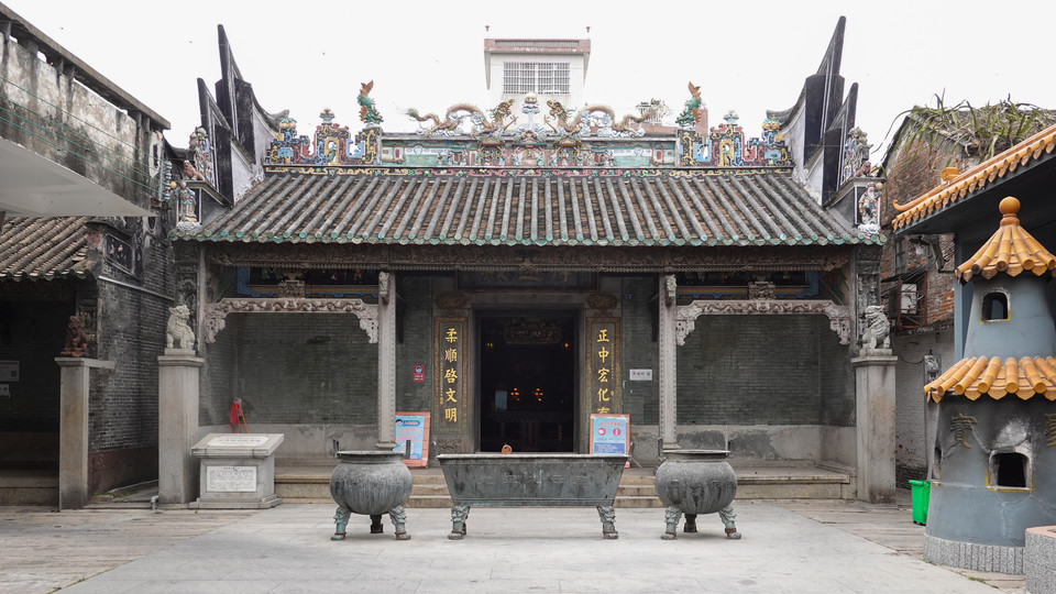 龙潭龙母庙图片