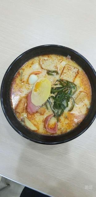 小城故事营养骨汤麻辣烫