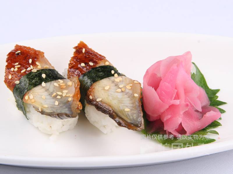 立鱼寿司图片