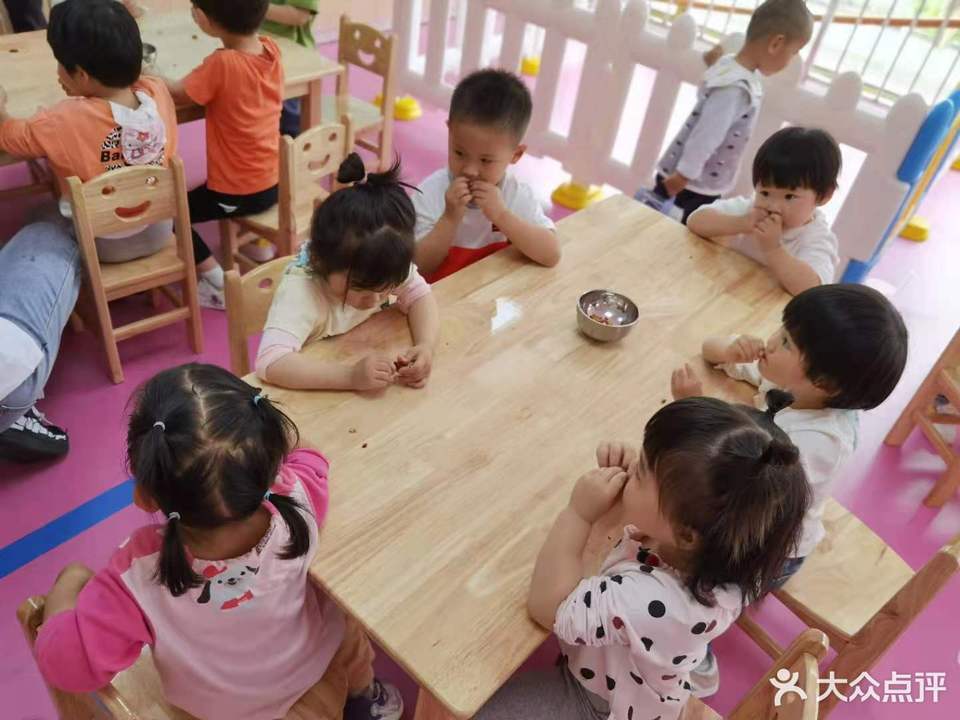 杭州马荣凯瑞幼儿园图片