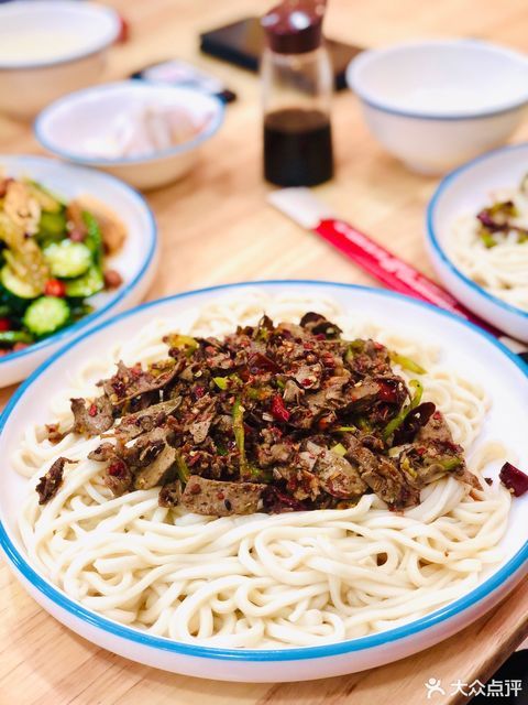 立祖麻辣肝盖面延安分店