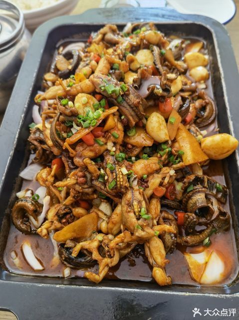 田鸡烧黄鳝图片