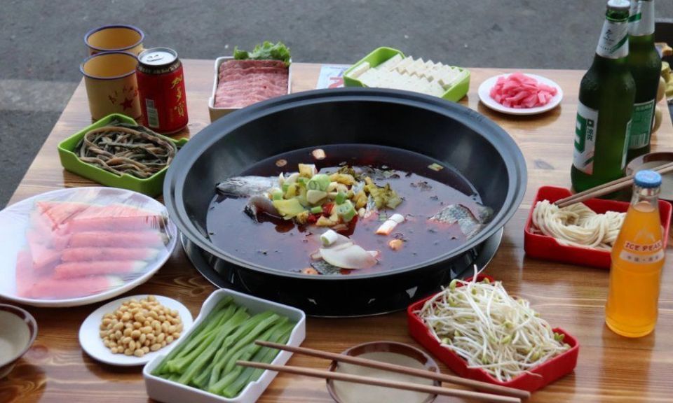 招牌地摊鱼招牌地摊鱼麻辣推荐菜:标签:鱼火锅火锅介绍:地址(在哪里)