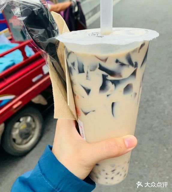 书亦烧仙草步行街店