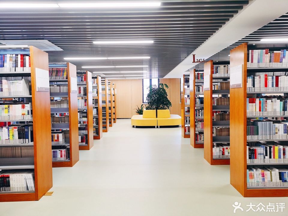 雨花台区图书馆图片