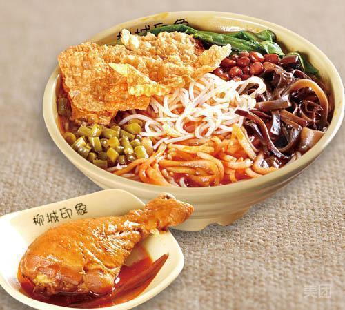 鸡腿螺蛳粉图片