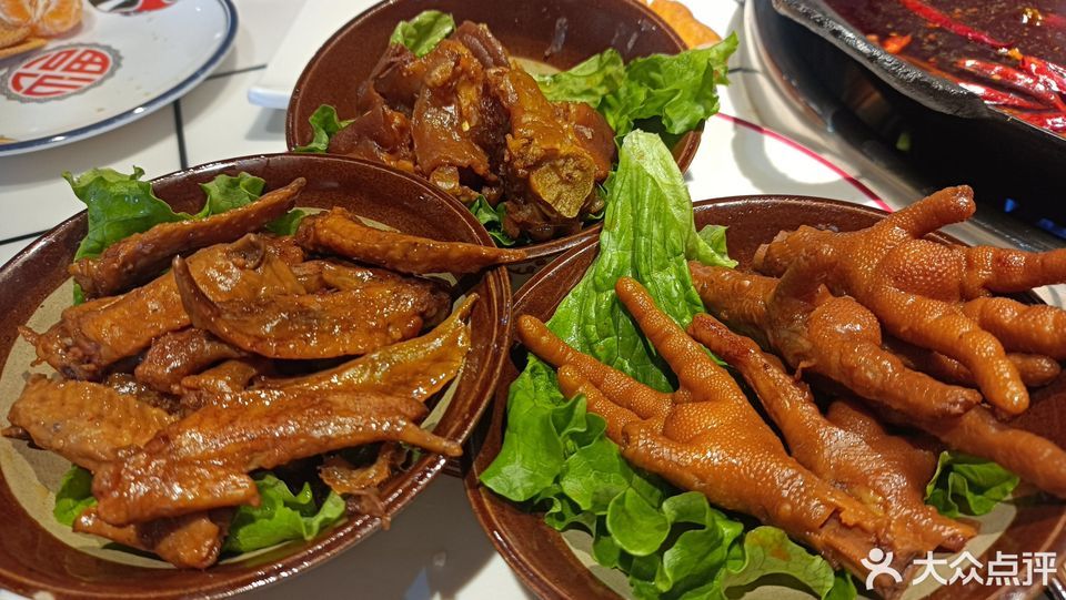 巴都府卤味火锅