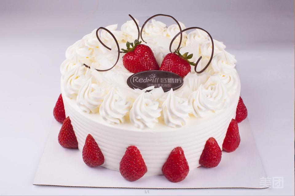 蓝色冰点冰淇淋蛋糕图片