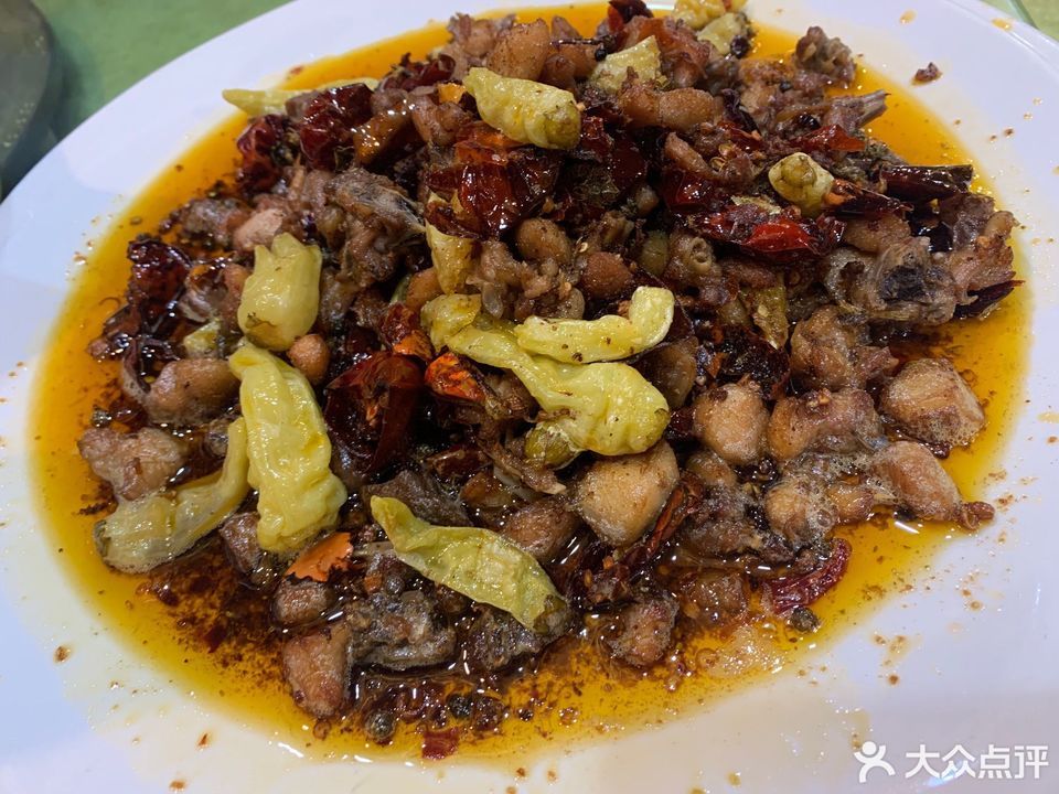 推荐菜:介绍:地址(在哪里):忠新肥肠鱼位于内江市资中县胜利街与和平