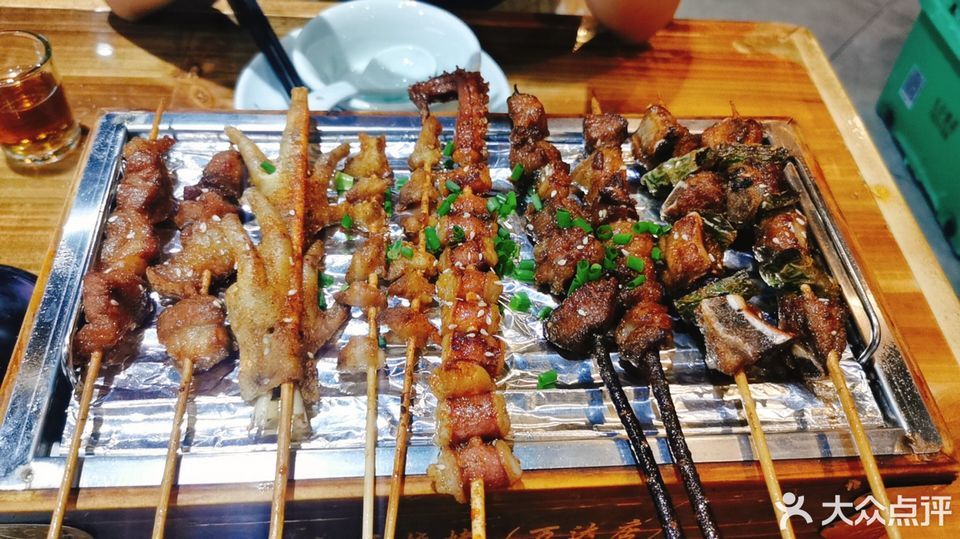 碳达森江西烧烤万达店