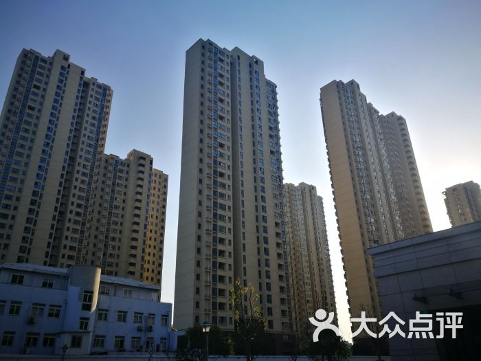 虹漕路68号锦和中心