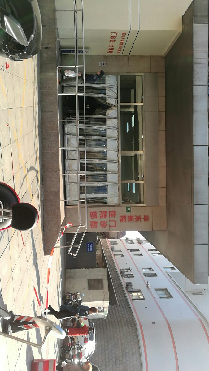 【复旦大学附属华山医院宝山分院-门急诊部】地址,电话,路线,周边设施