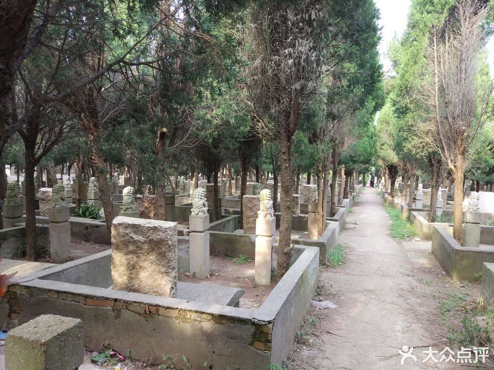 怎么走,在哪,在哪里,在哪儿):苏州市吴越路上方山电话:七子山公墓地址