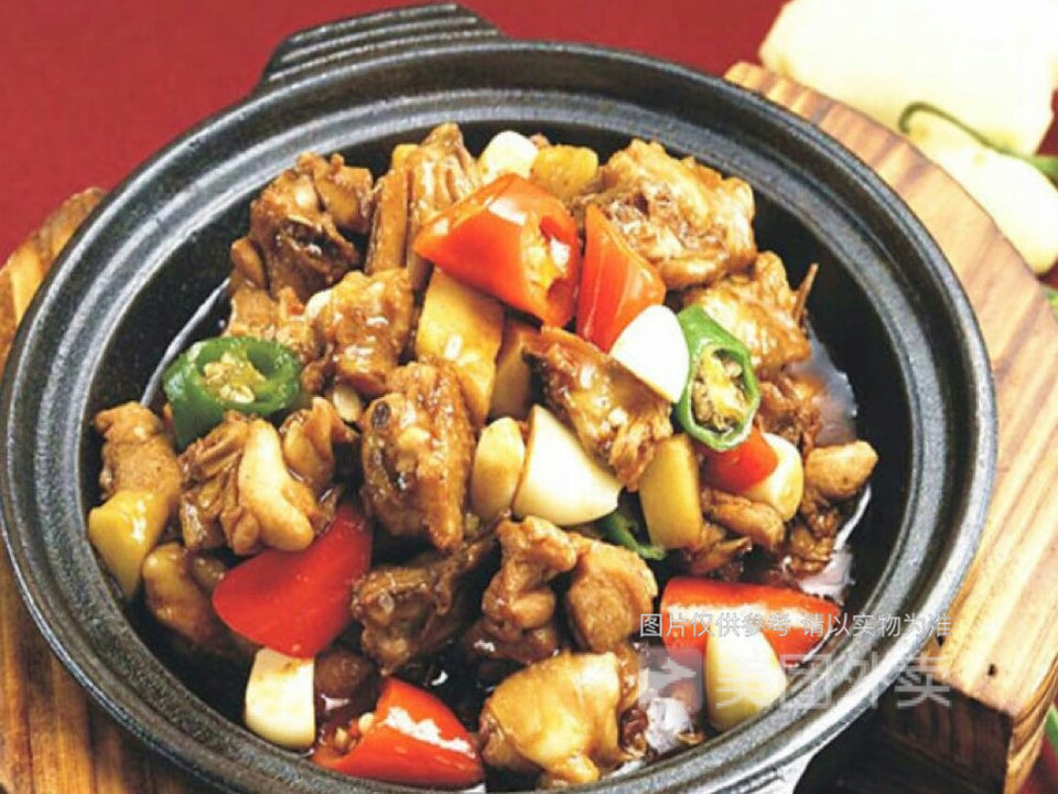 小公鸡锅仔图片