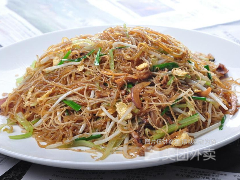 炒米线图片