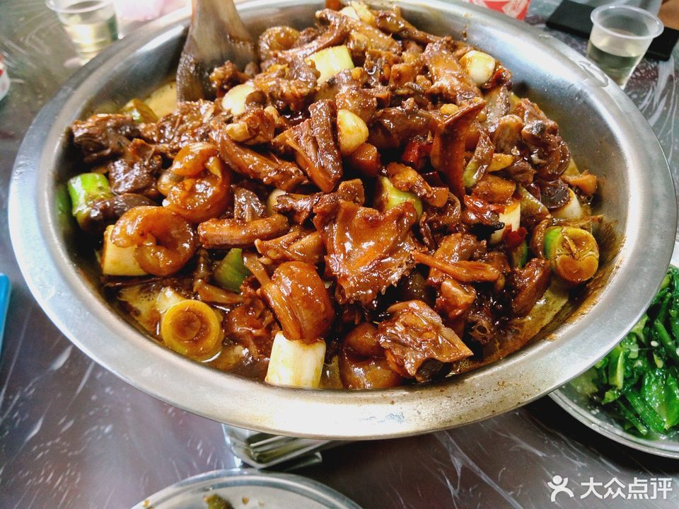 鸽子烧牛鞭图片