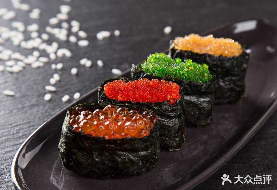 鱼籽寿司图片