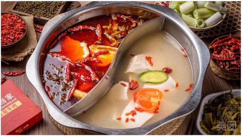 特色豆花嫩牛肉推荐菜:介绍:地址(在哪里):内当家豆花牛肉火锅位于