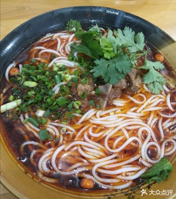 红烧排骨米线图片