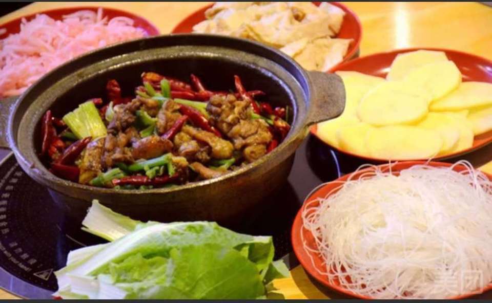 重庆鸡公煲 (文艺路店)三店通用图片