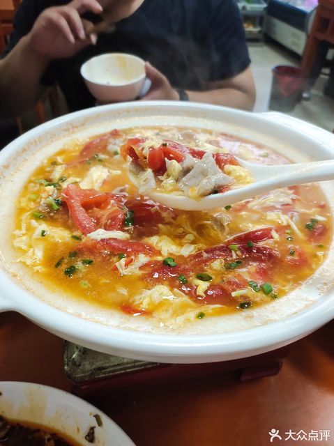 西红柿汆肉汤图片