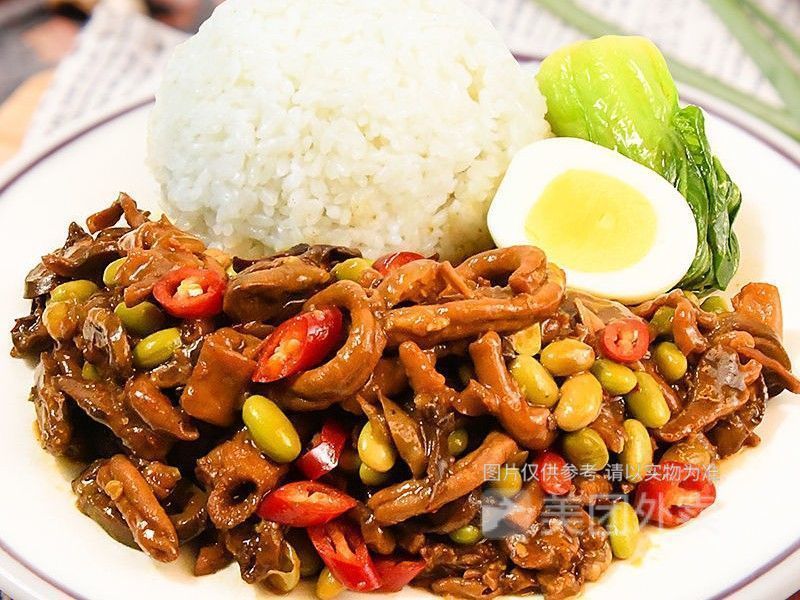 香辣鸡杂盖浇饭图片