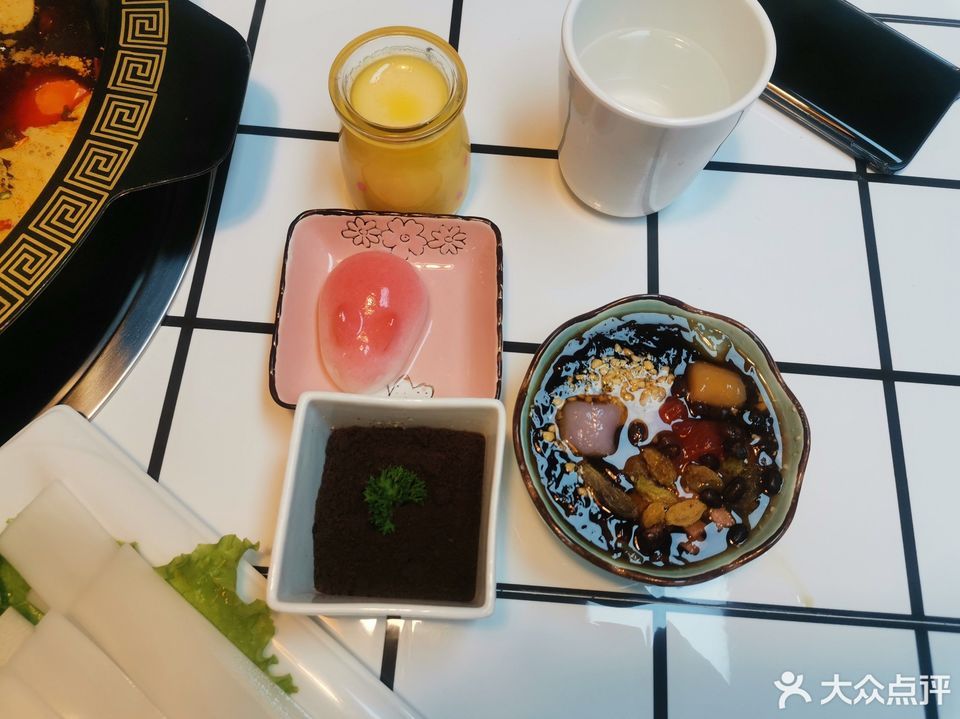 卤校长老火锅清真(民生花园店)