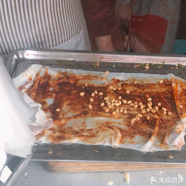 推荐菜:介绍:地址(在哪里):许家凉粉位于黔南布依族苗族自治州瓮安县