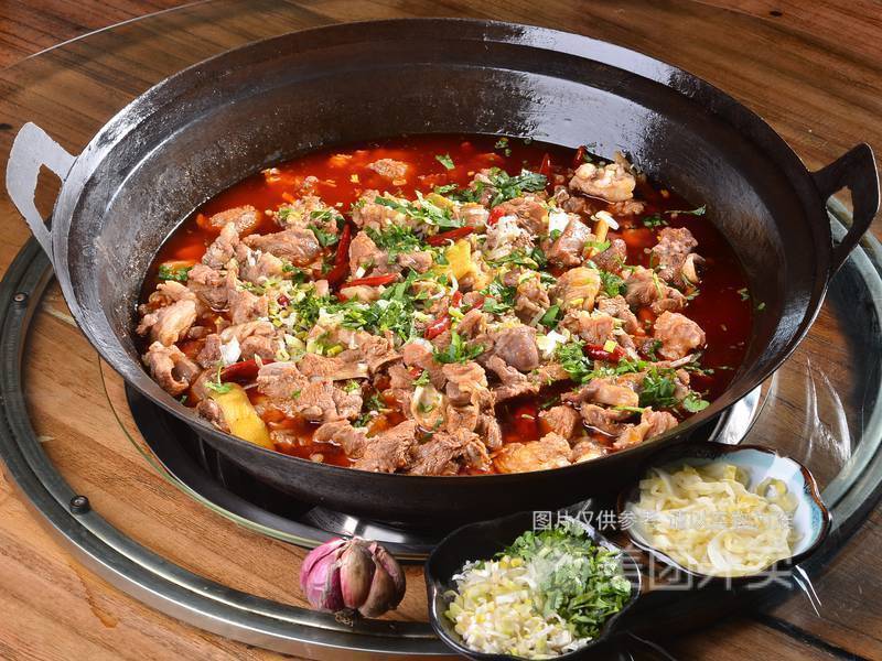 铁锅现炖羊肉图片