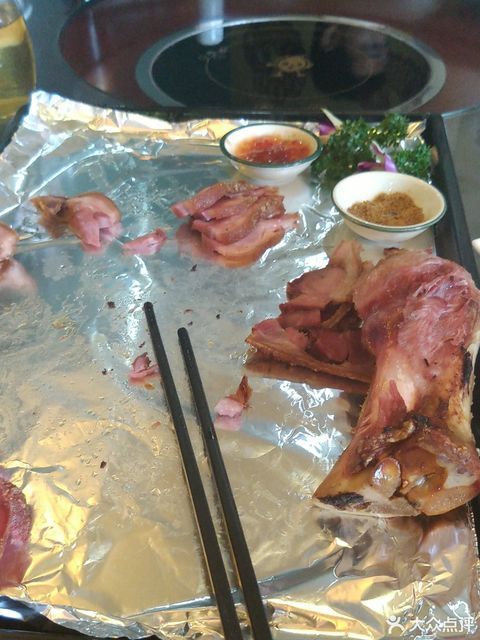 介绍:地址(在哪里):福满缘百鱼庄位于玉林市玉州区名山街道金玉路108