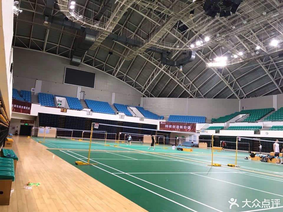 嘉庚羽毛球馆图片
