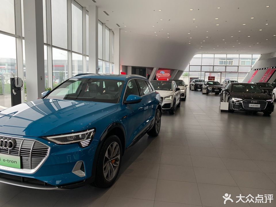 北京奥之旅奥迪4s店图片