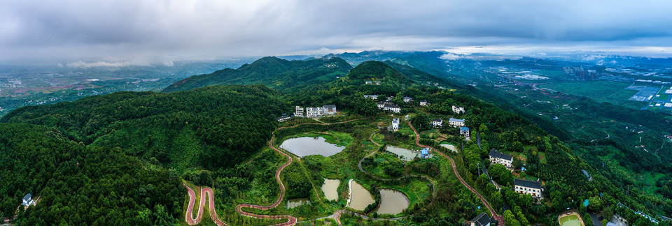 重庆玉峰山花岛湖图片