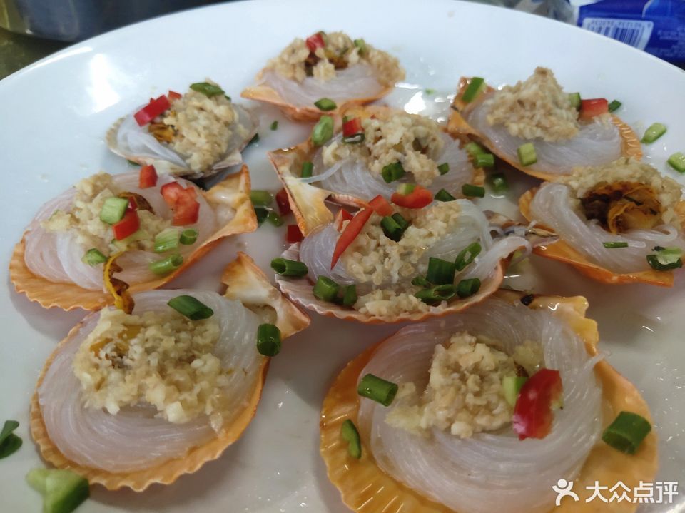 蒜蓉粉丝蒸黄金贝图片
