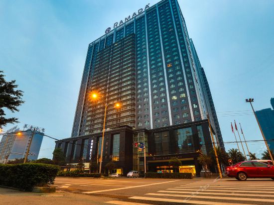 在哪,在哪里,在哪儿):成都市武侯区武侯祠大街244号怡家城市酒店(武侯