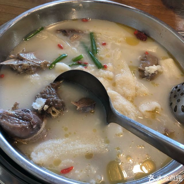 竹荪老鹅火锅图片