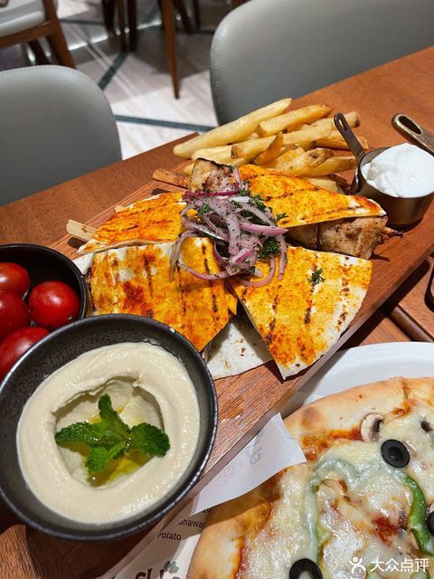 elifalafel黎巴嫩餐厅富城路店