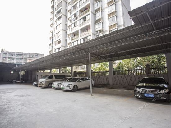 格盟酒店(重庆黔江武陵水岸交通西路店)图片