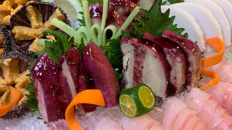 法式蓝莓红酒鹅肝图片