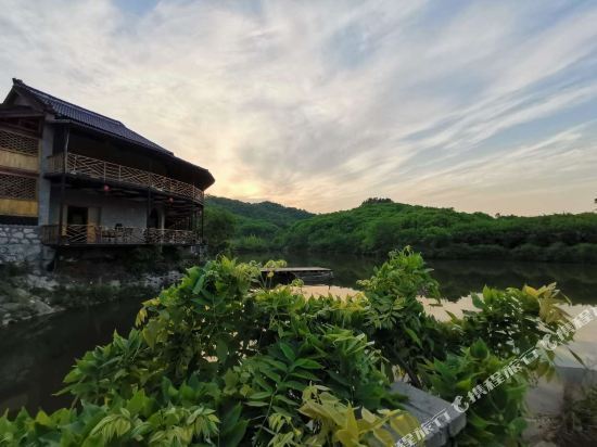 怎么走,在哪,在哪里,在哪儿):信阳市平桥区七星路郝堂村夕拾朝花民宿