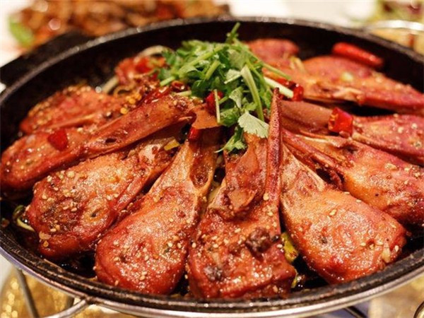 安诚居干锅鸭头(八角店)图片